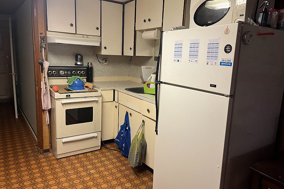 4042 Nootka Street Vancouver, BC - 12