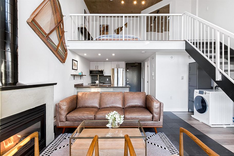 805 22 E Cordova Street Vancouver, BC - 5