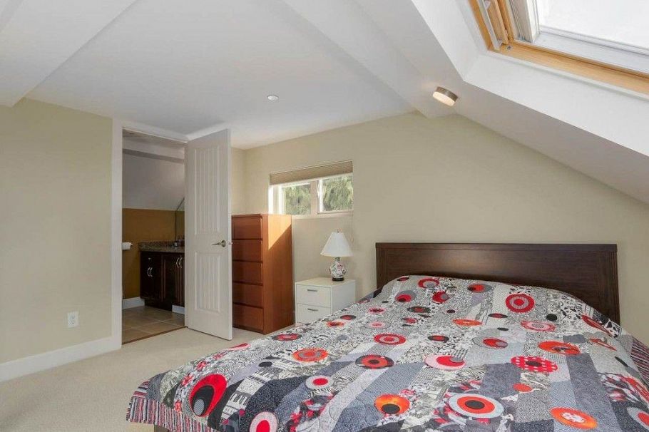 7 215 E 4th Street North Vancouver, BC - 13