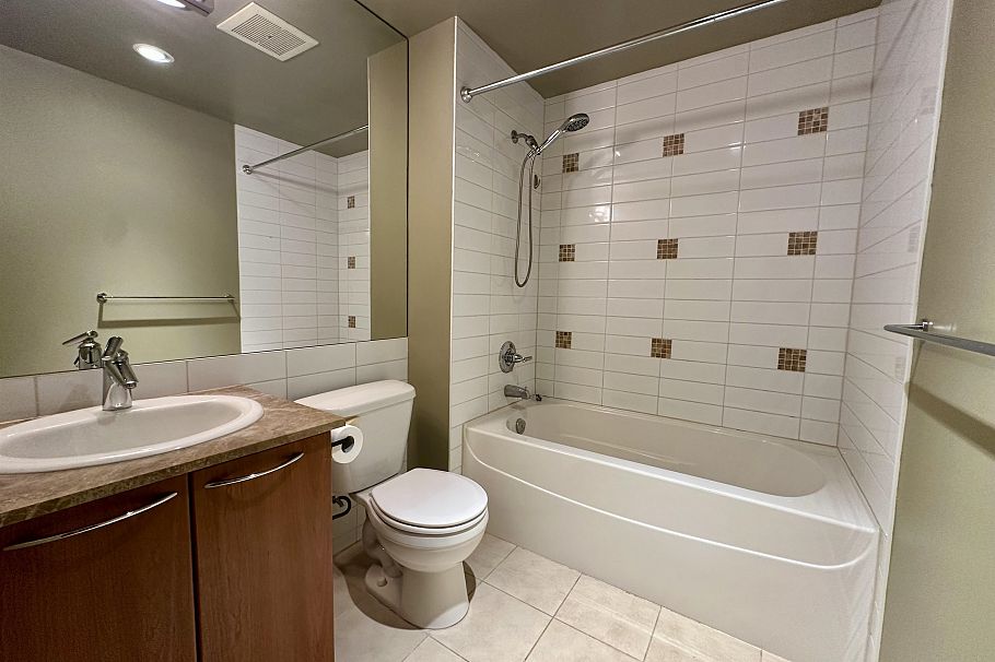 516 4028 Knight Street Vancouver, BC - 8