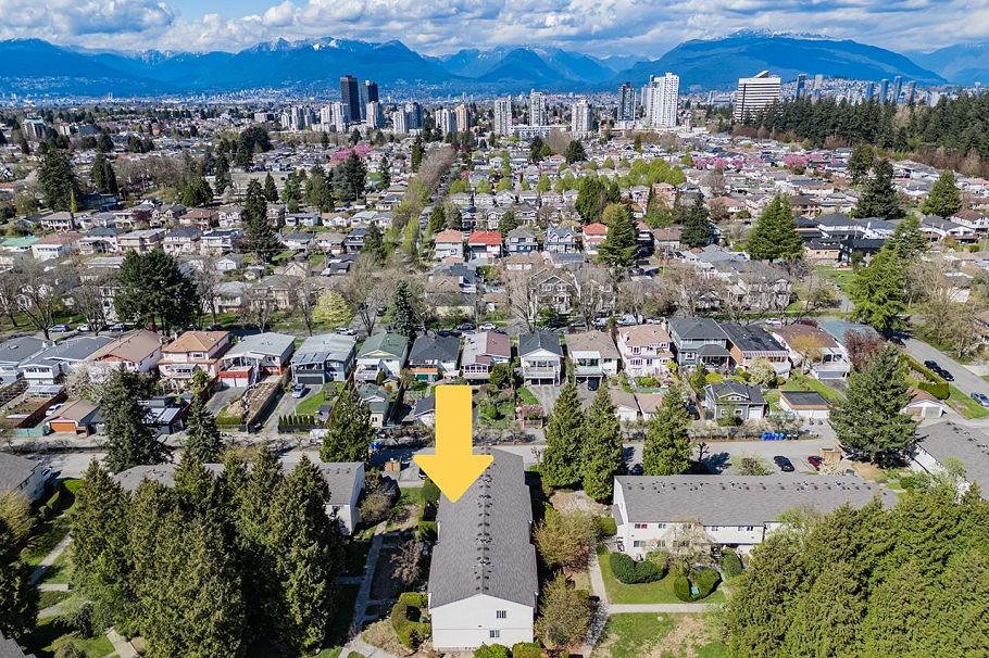 45 3425 E 49th Avenue Vancouver, BC - 7