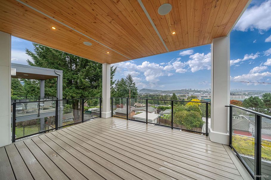 971 Adderley Street North Vancouver, BC - 5