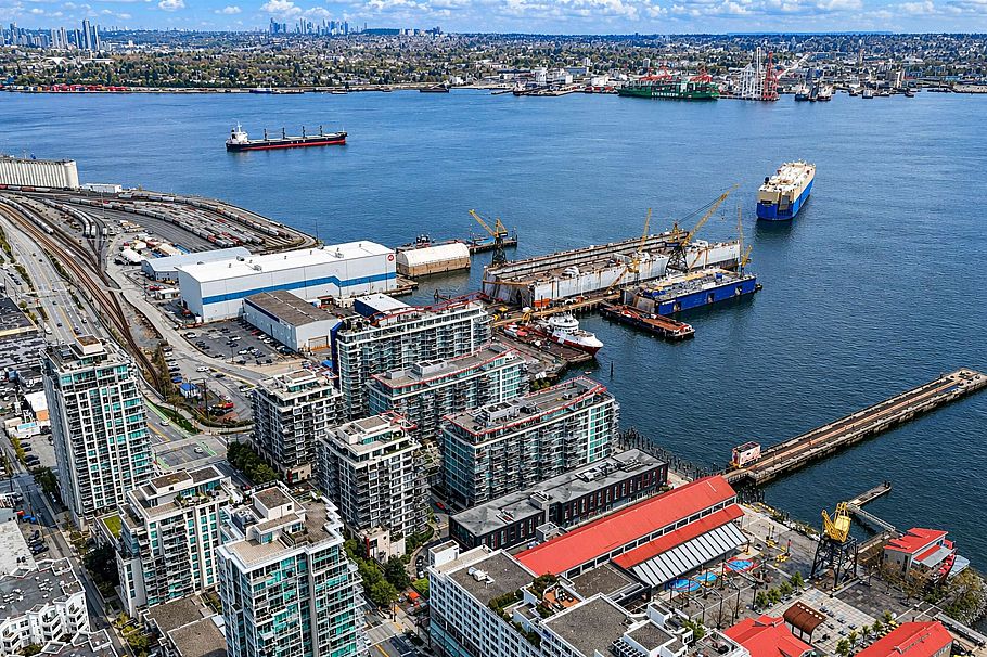 110 175 Victory Ship Way North Vancouver, BC - 39