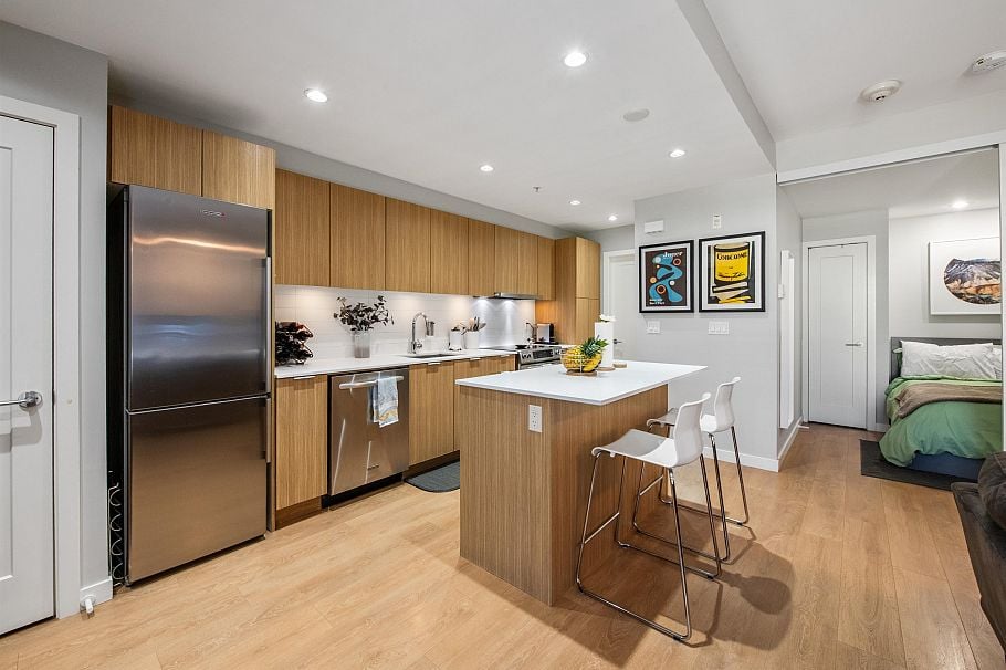 1 3728 Thurston Street Burnaby, BC - 7