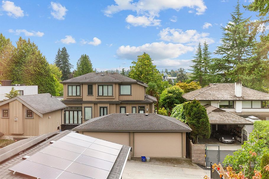 2022 Nanton Avenue West Vancouver, BC - 14