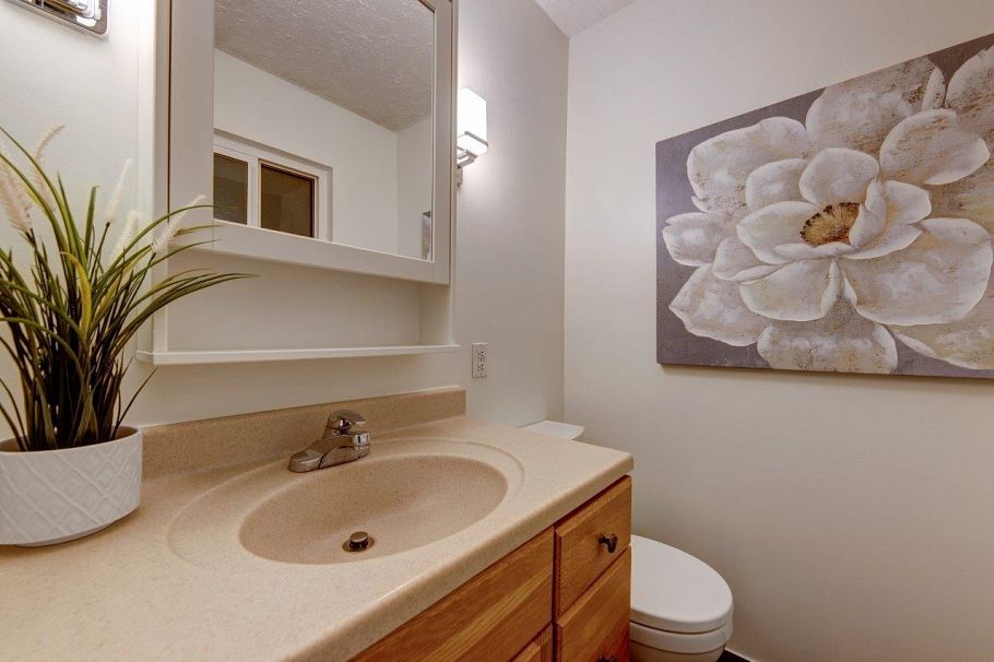 2693 Poplynn Drive North Vancouver, BC - 29