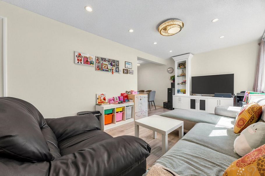 45 3425 E 49th Avenue Vancouver, BC - 13