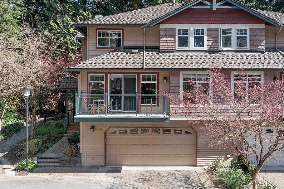 1188 Strathaven Drive North Vancouver, BC - 1