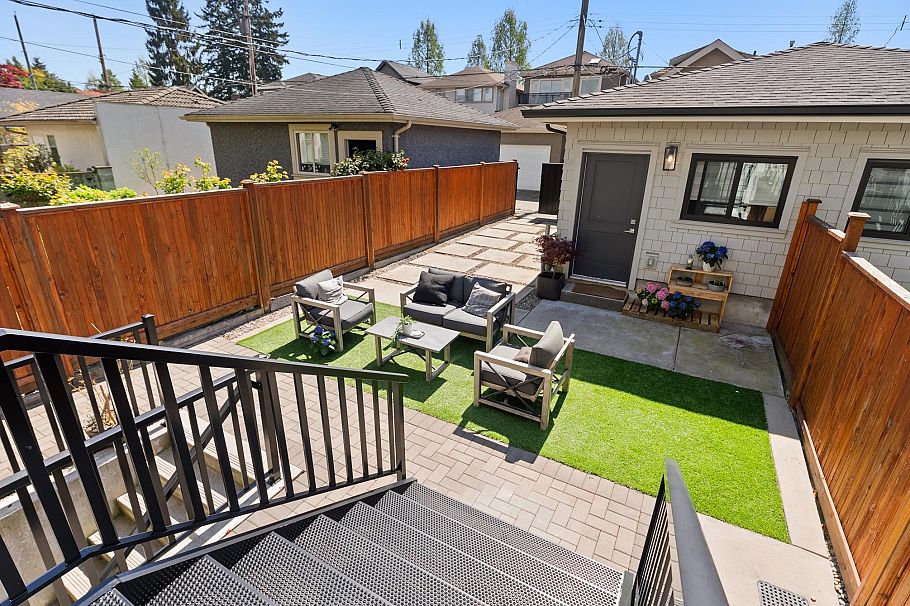 2848 W 23rd Avenue Vancouver, BC - 28