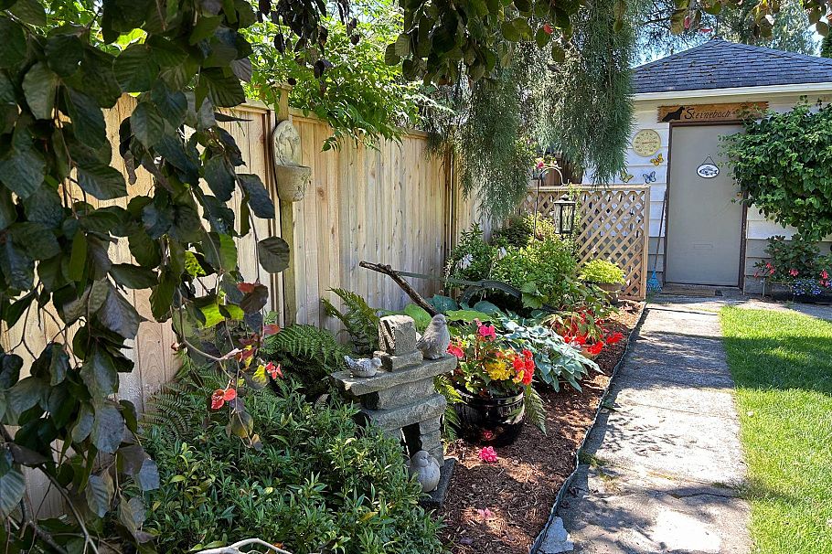 2693 Poplynn Drive North Vancouver, BC - 10