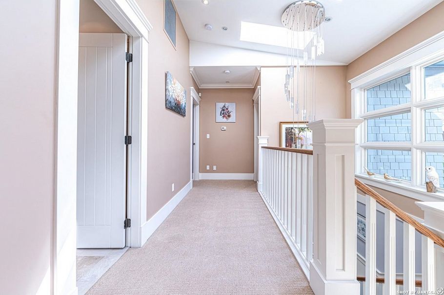 1255 W 26th Avenue Vancouver, BC - 10