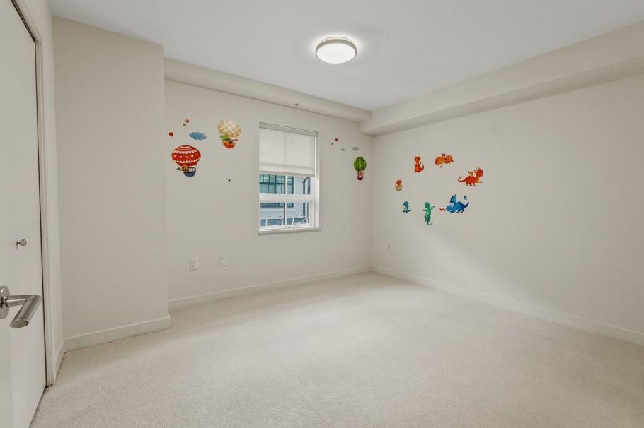 7891 Oak Street Vancouver, BC - 9