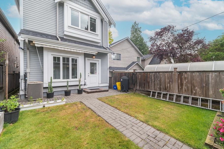 3288 W 32nd Avenue Vancouver, BC - 33
