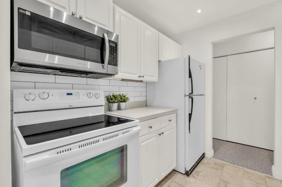 101 1777 W 13th Avenue Vancouver, BC - 16