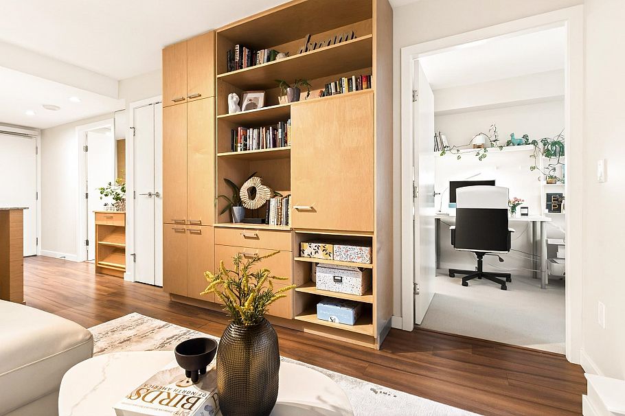 413 135 E 17 Street North Vancouver, BC - 4