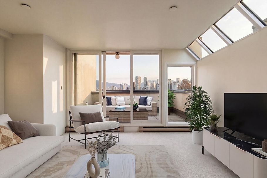 1229 W 8th Avenue Vancouver, BC - 13