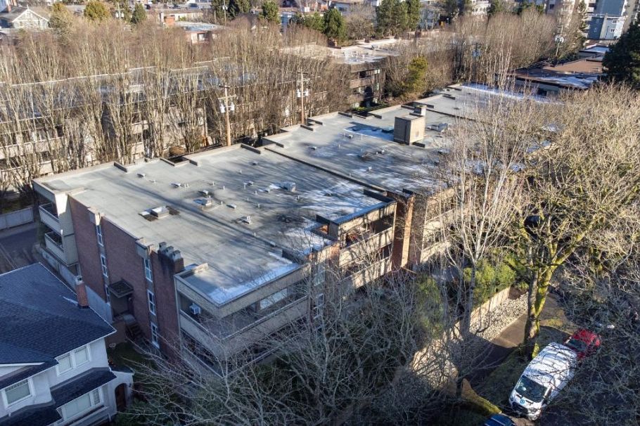 101 1777 W 13th Avenue Vancouver, BC - 5