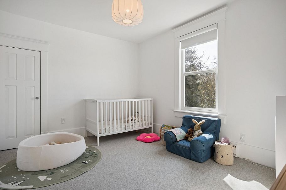 494 E 18th Avenue Vancouver, BC - 25