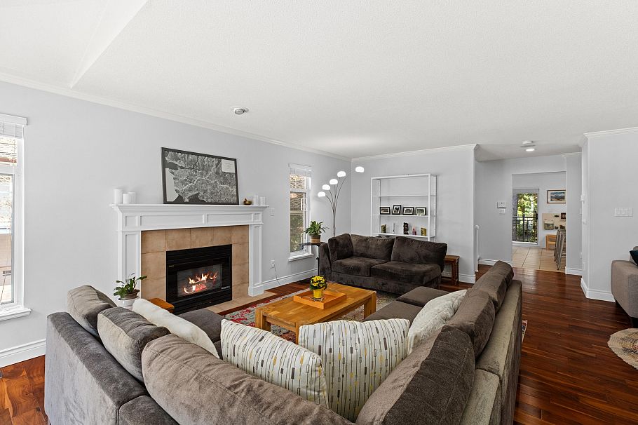 1188 Strathaven Drive North Vancouver, BC - 9