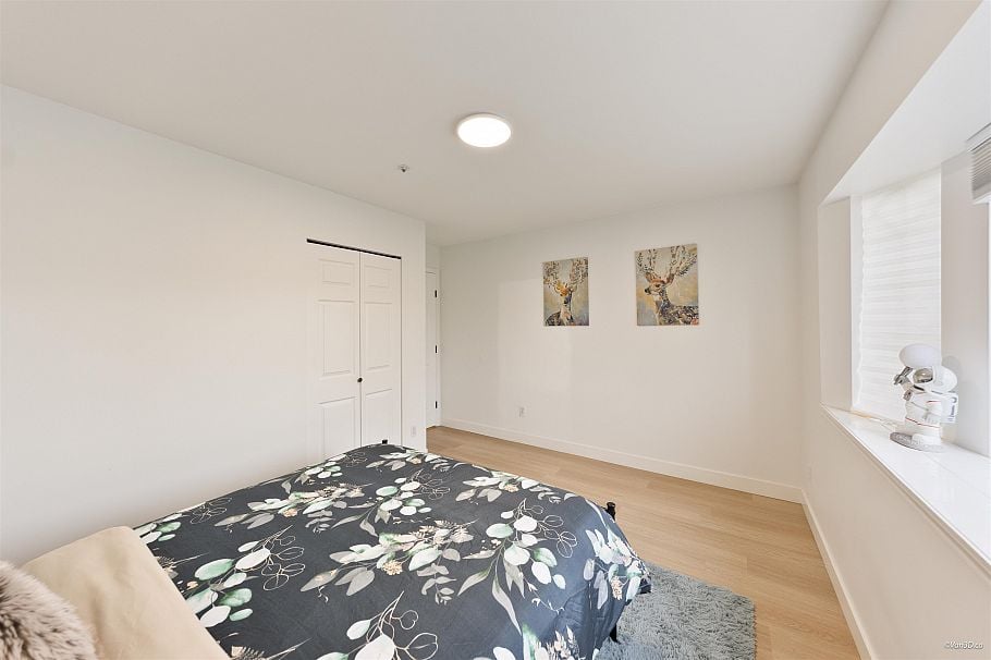707 E 63rd Avenue Vancouver, BC - 28
