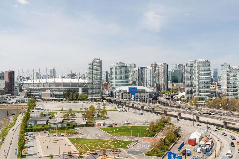 1305 120 Milross Avenue Vancouver, BC - 27