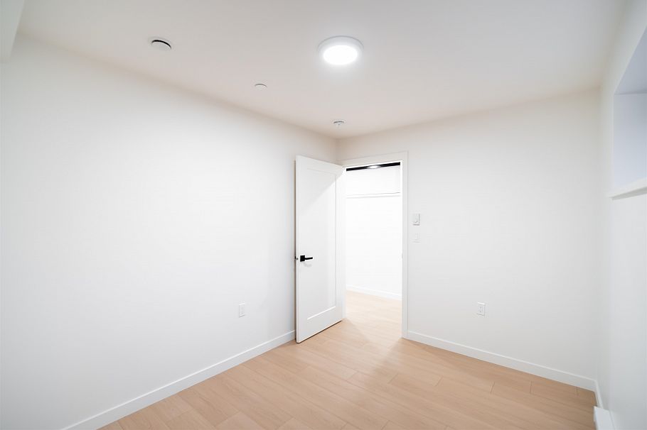 7960 Inverness Street Vancouver, BC - 23