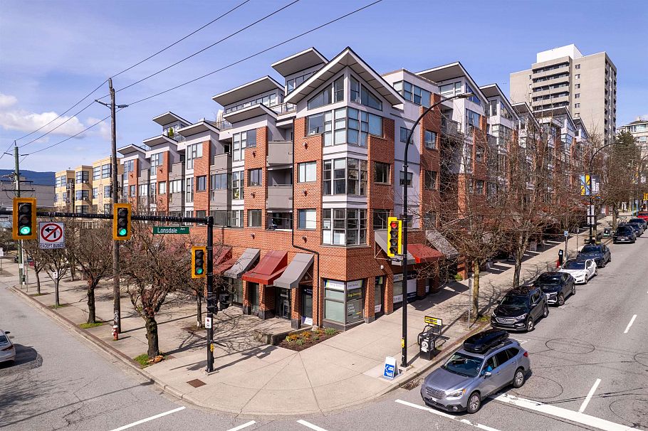 203 305 Lonsdale Avenue North Vancouver, BC - 27
