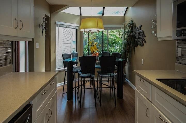 1147 Montroyal Boulevard North Vancouver, BC - 7