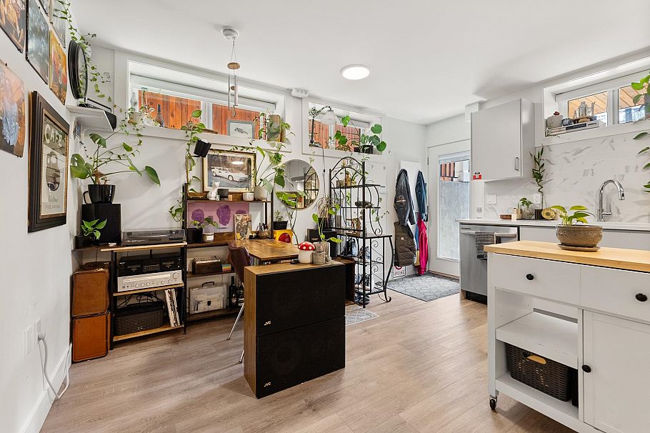 2848 W 23rd Avenue Vancouver, BC - 36