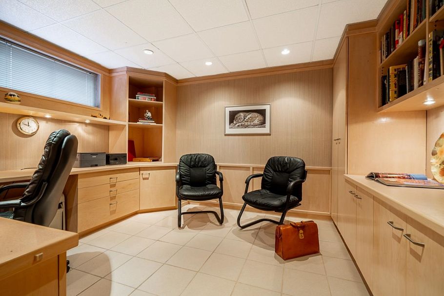 4695 Mapleridge Drive North Vancouver, BC - 21