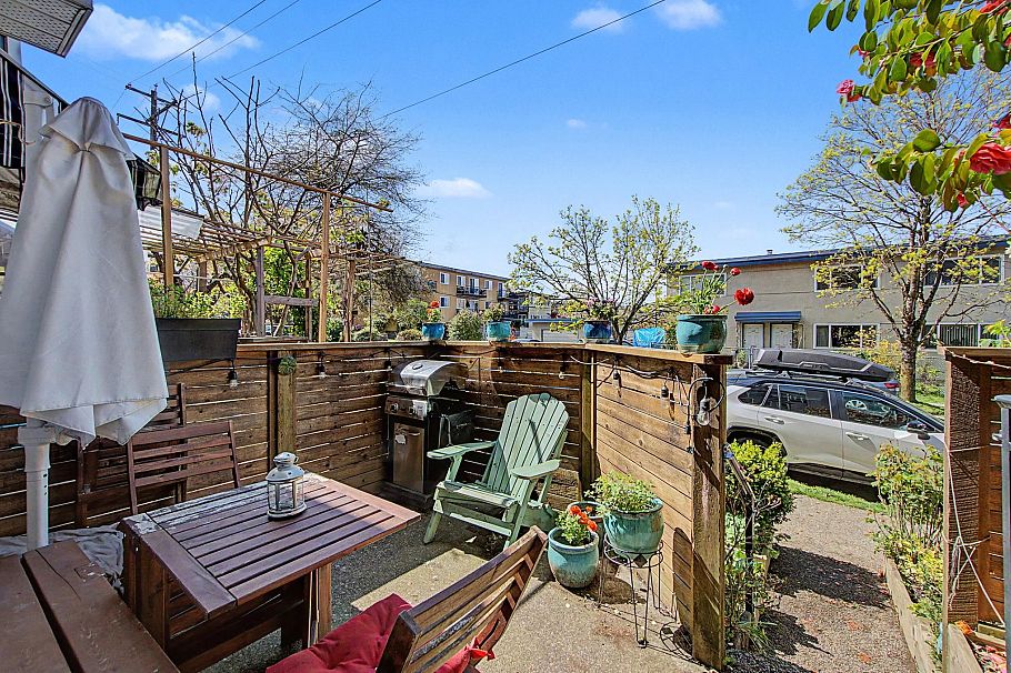 130 Lakewood Drive Vancouver, BC - 8