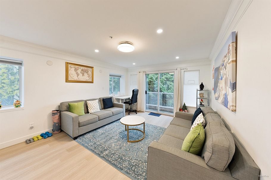 707 E 63rd Avenue Vancouver, BC - 12
