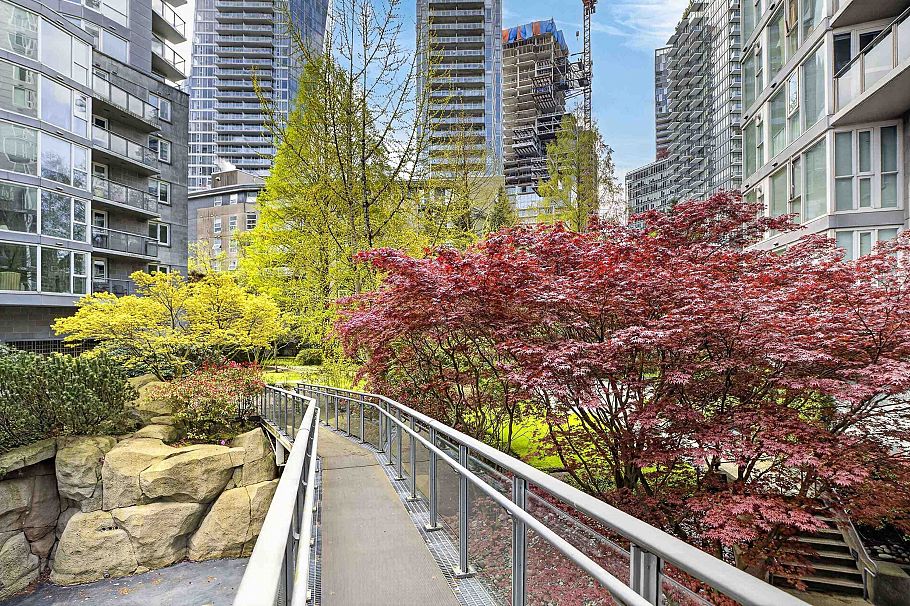 305 560 Cardero Street Vancouver, BC - 30