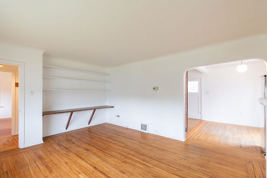 21 E 41st Avenue Vancouver, BC - 11