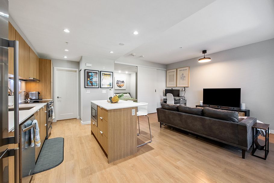 1 3728 Thurston Street Burnaby, BC - 11