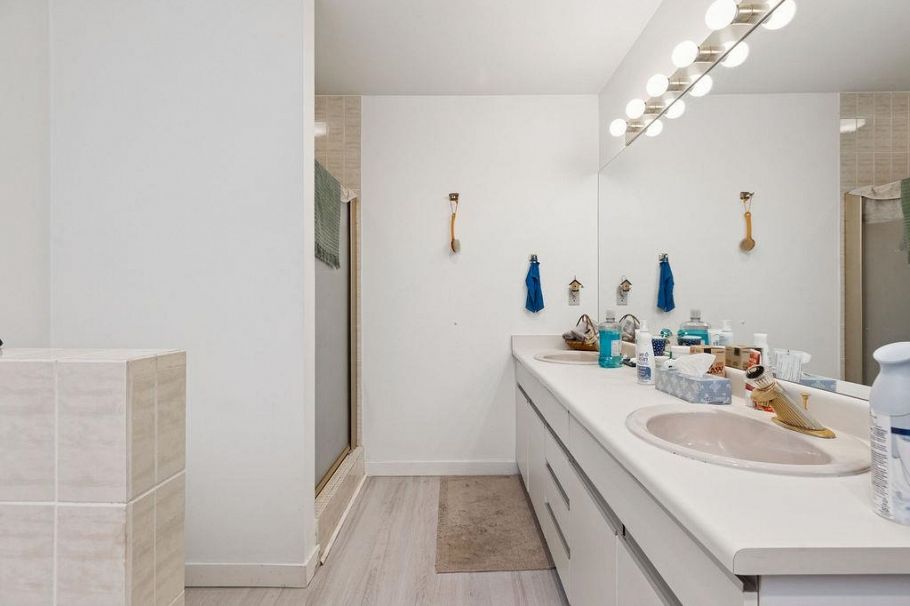 6626 Turnberry Crescent Vancouver, BC - 17