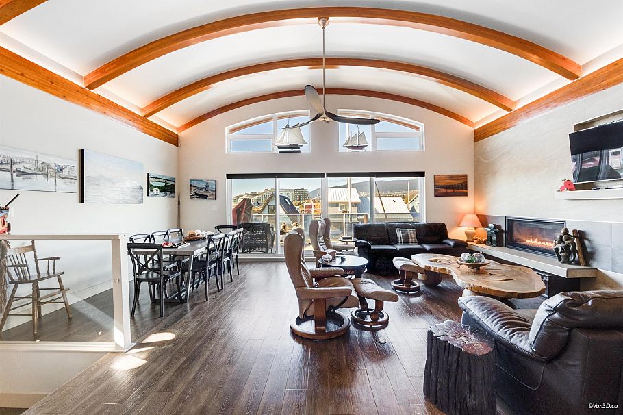 29 415 Esplanade Avenue North Vancouver, BC - 10