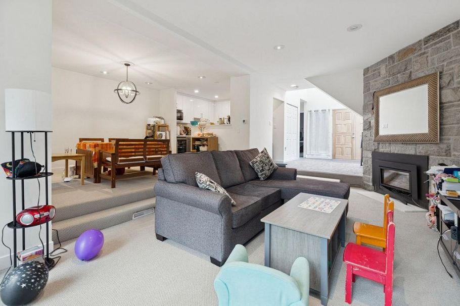 6605 Turnberry Crescent Vancouver, BC - 4