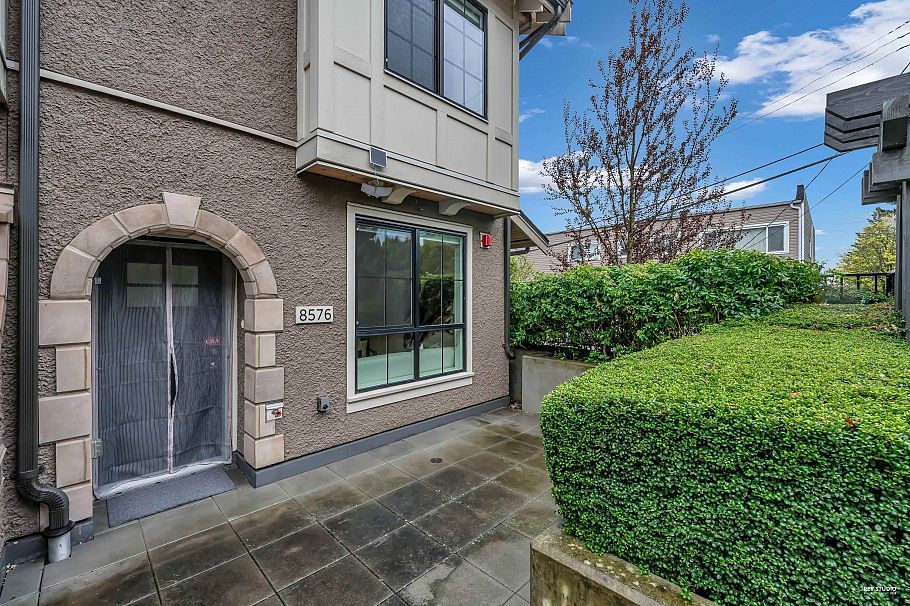 8576 Osler Street Vancouver, BC - 2