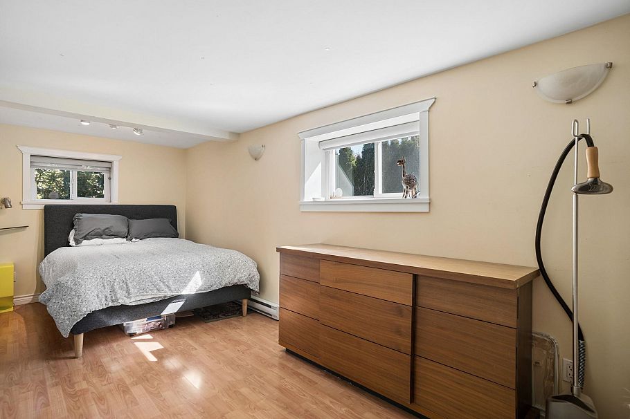 494 E 18th Avenue Vancouver, BC - 31