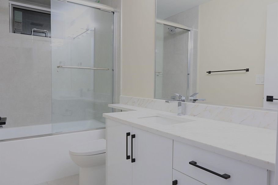 2828 Cheyenne Avenue Vancouver, BC - 33