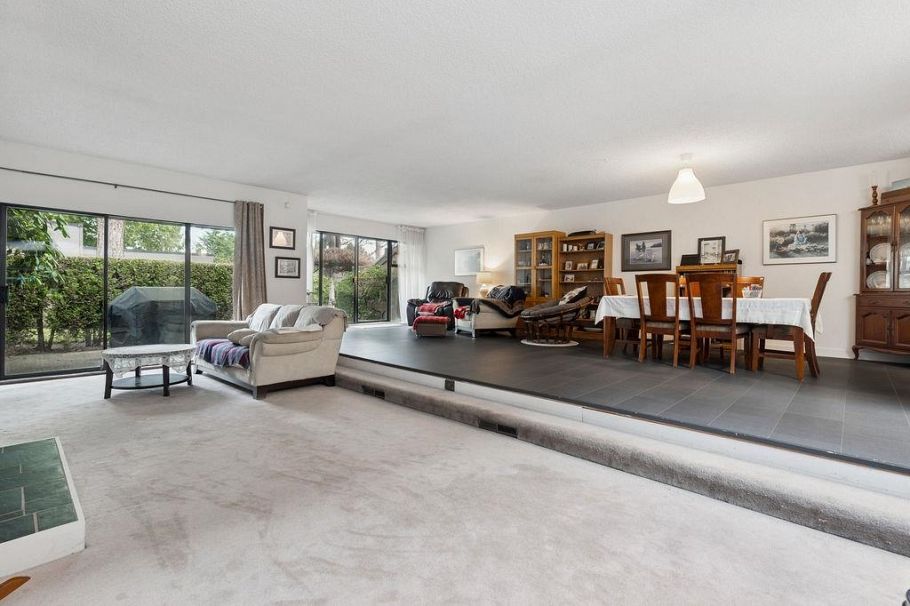 6626 Turnberry Crescent Vancouver, BC - 2