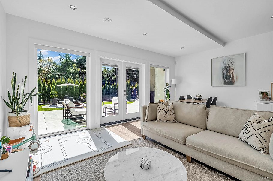 4399 Highland Boulevard North Vancouver, BC - 17