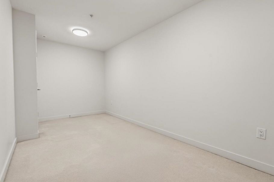 7891 Oak Street Vancouver, BC - 15