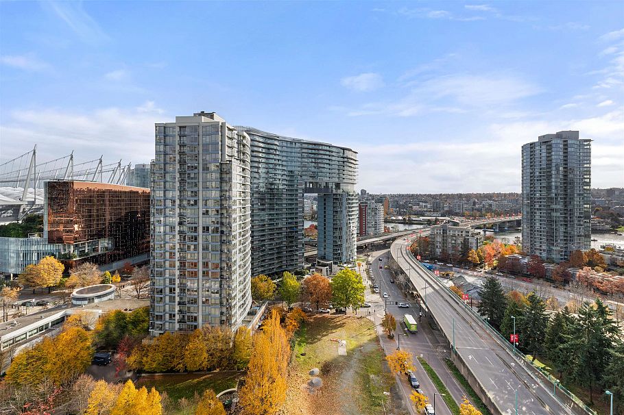 1902 989 Beatty Street Vancouver, BC - 3