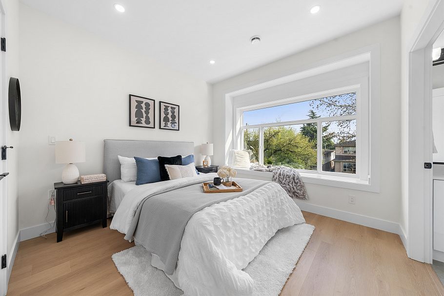 279 E 48th Avenue Vancouver, BC - 31