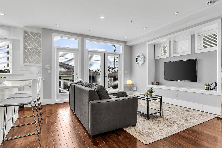 66 E 57th Avenue Vancouver, BC - 7