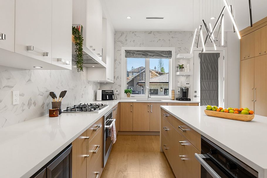 2848 W 23rd Avenue Vancouver, BC - 14