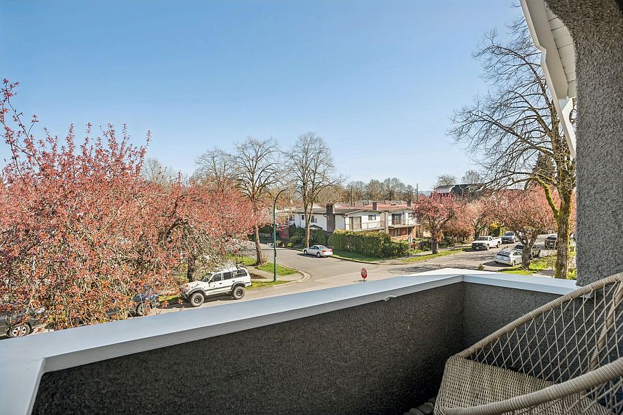 494 E 18th Avenue Vancouver, BC - 23