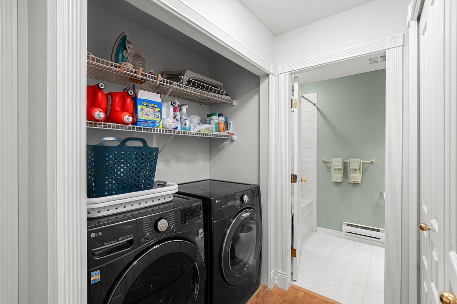 1188 Strathaven Drive North Vancouver, BC - 20